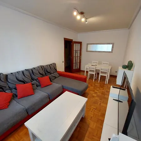 Appartamento Piso Sencillo Y Acogedor Con Parking Gratuito Baranain Esterno foto